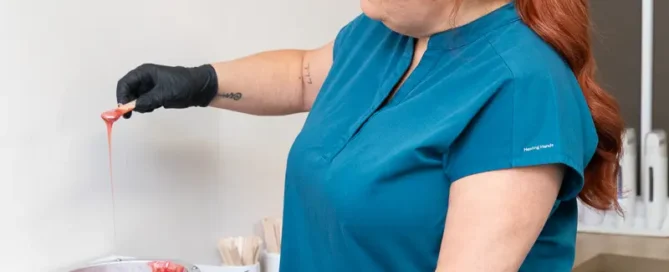 Who is waxing for blog image